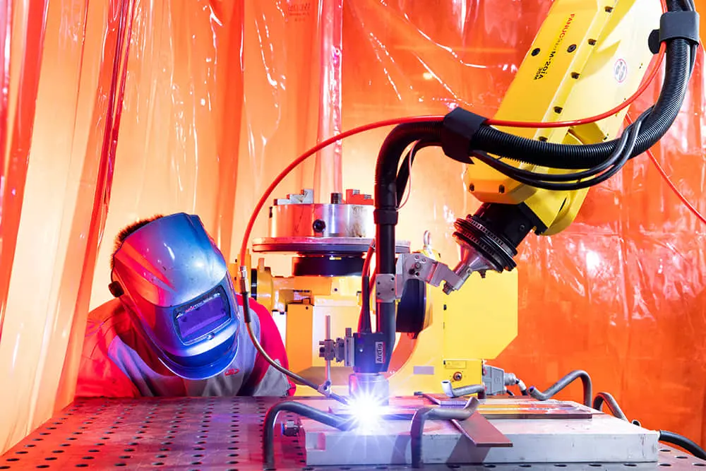 贺州焊接打工人的必修课 |“机器人焊接培训”冬季班，约课吗？